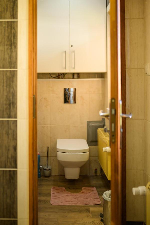 Apartament Oskar คาร์ปัตซ์ ภายนอก รูปภาพ